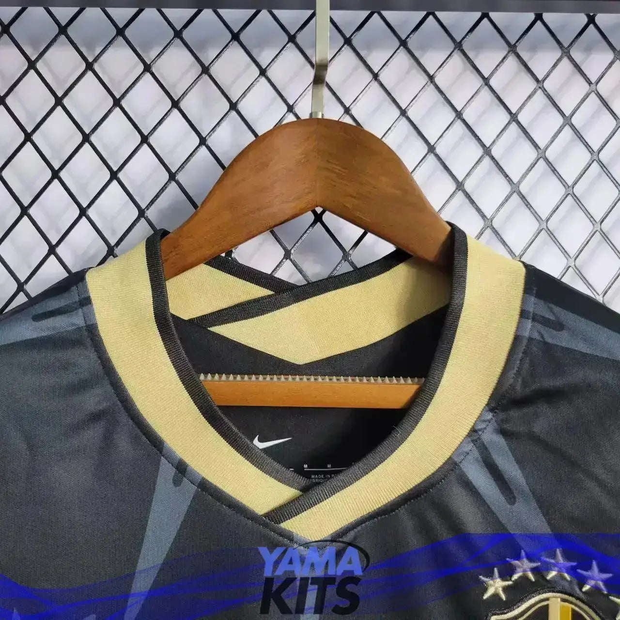 Maillot Femme Brésil Concept « CAPTUS Noir » 2023/2024 YamaKits Foot