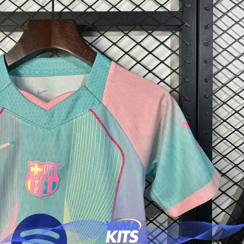 Maillot Barcelone enfant concept "Multicolor" 2025/2026 YamaKits Foot